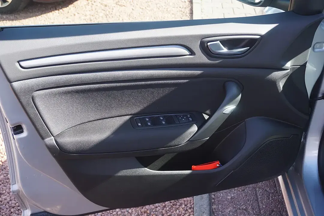 Renault Megane 1.3 TCe Equilibre - Thumbnail 25