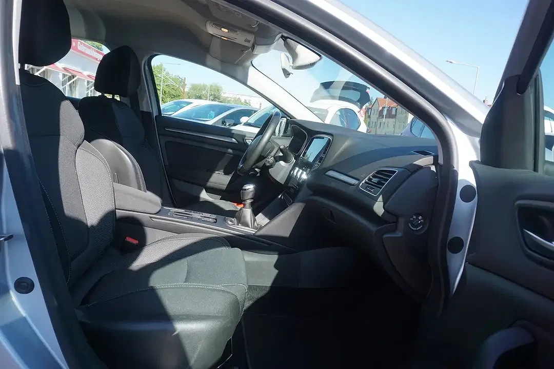 Renault Megane 1.3 TCe Equilibre - Thumbnail 26