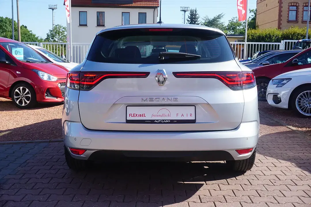 Renault Megane 1.3 TCe Equilibre - Thumbnail 3