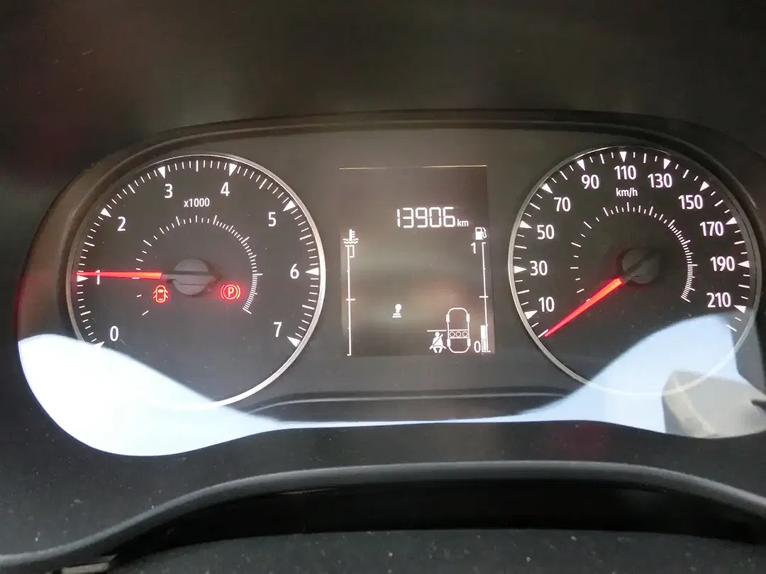 Dacia Sandero SCe Comfort - Thumbnail 11