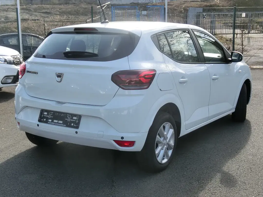 Dacia Sandero SCe Comfort - Thumbnail 3