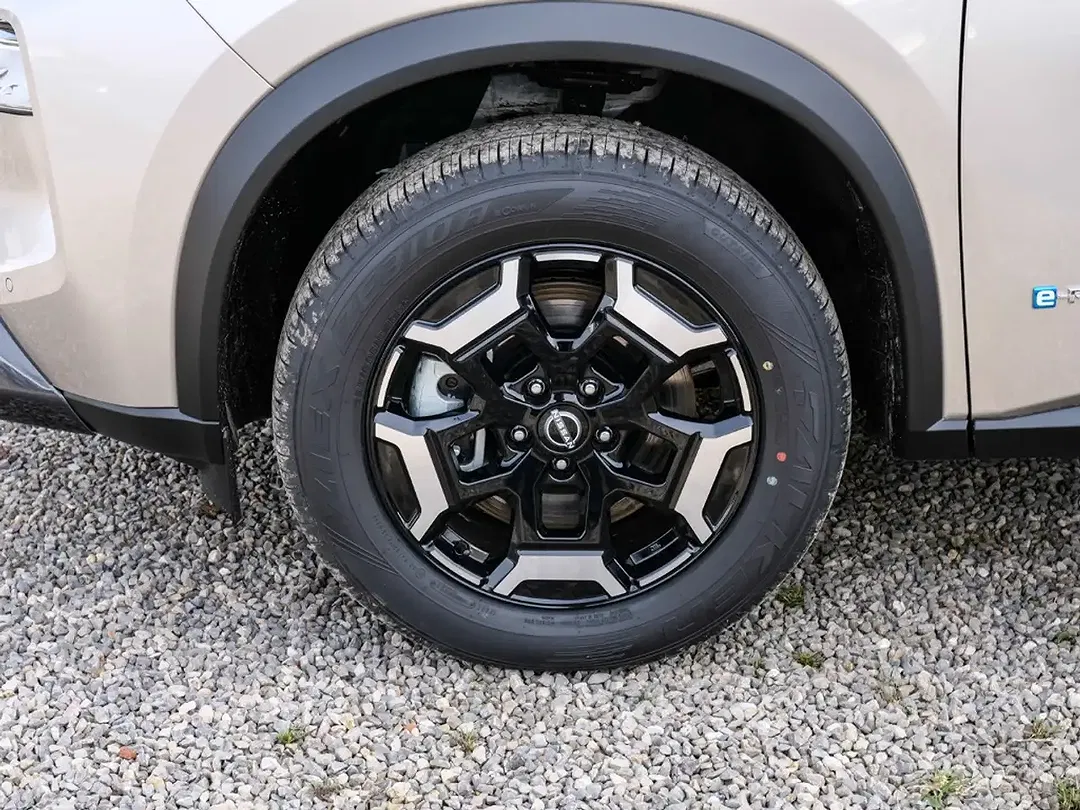 Nissan X-Trail 1.5 VC-T e-Power N-Trek - Thumbnail 4