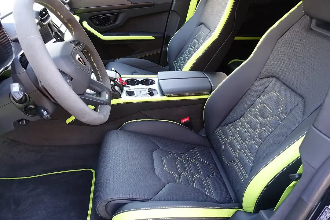 Lamborghini Urus 4.0 V8 PHEV SE - Thumbnail 11