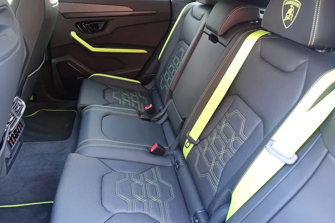 Lamborghini Urus 4.0 V8 PHEV SE - Thumbnail 12