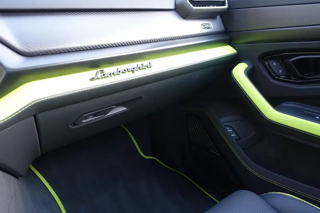 Lamborghini Urus 4.0 V8 PHEV SE - Thumbnail 14
