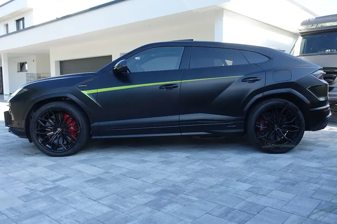 Lamborghini Urus 4.0 V8 PHEV SE - Thumbnail 16