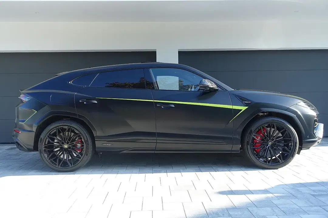 Lamborghini Urus 4.0 V8 PHEV SE - Thumbnail 19