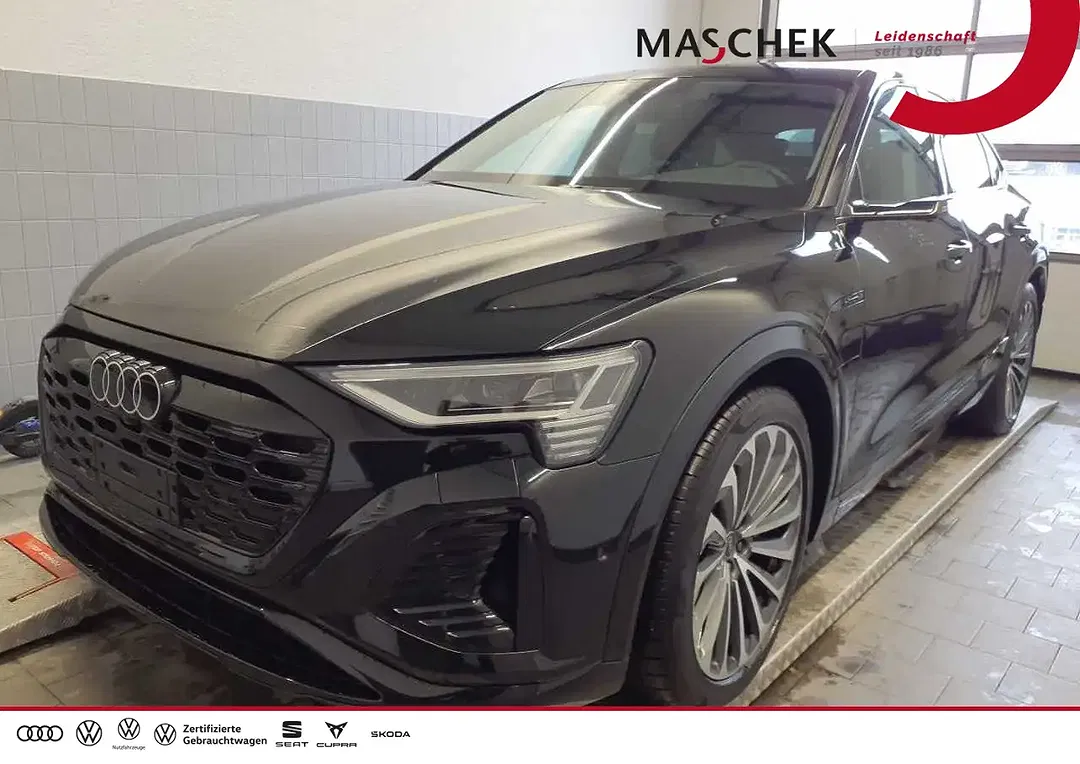 Audi Q8 e-tron Matrix LED Sportback S line - foto 1