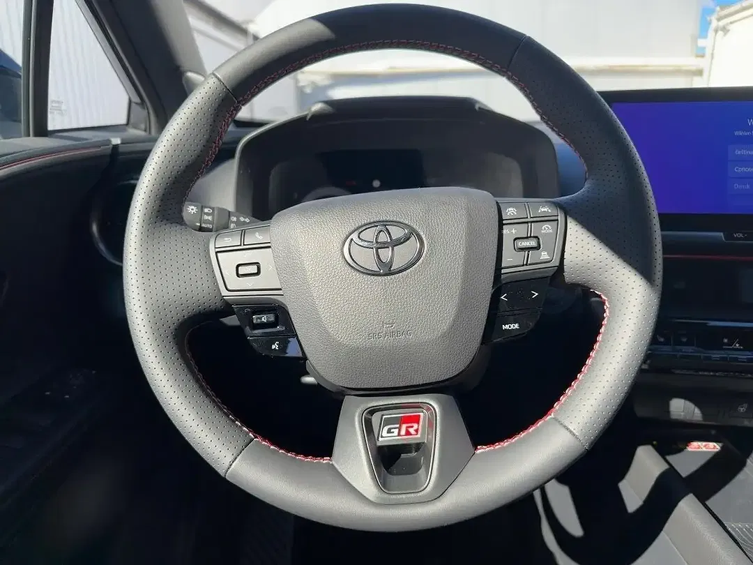 Toyota C-HR CVT PHEV GR Sport - Thumbnail 8