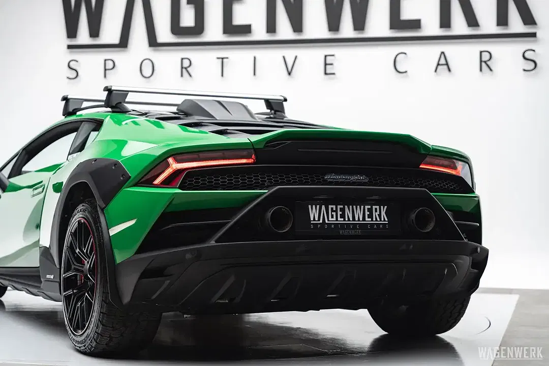 Lamborghini Huracán AWD Sterrato - Thumbnail 11