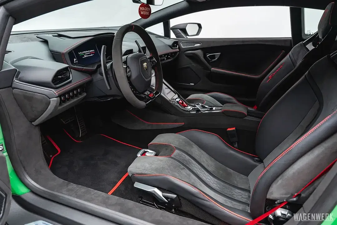 Lamborghini Huracán AWD Sterrato - Thumbnail 13