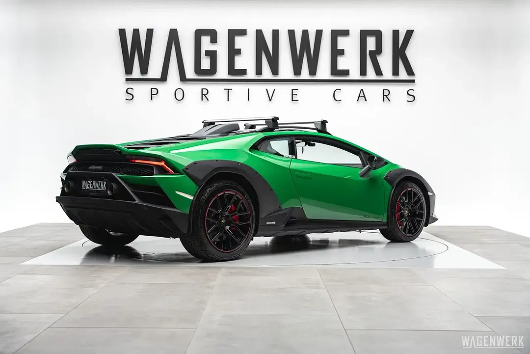 Lamborghini Huracán AWD Sterrato - Thumbnail 3