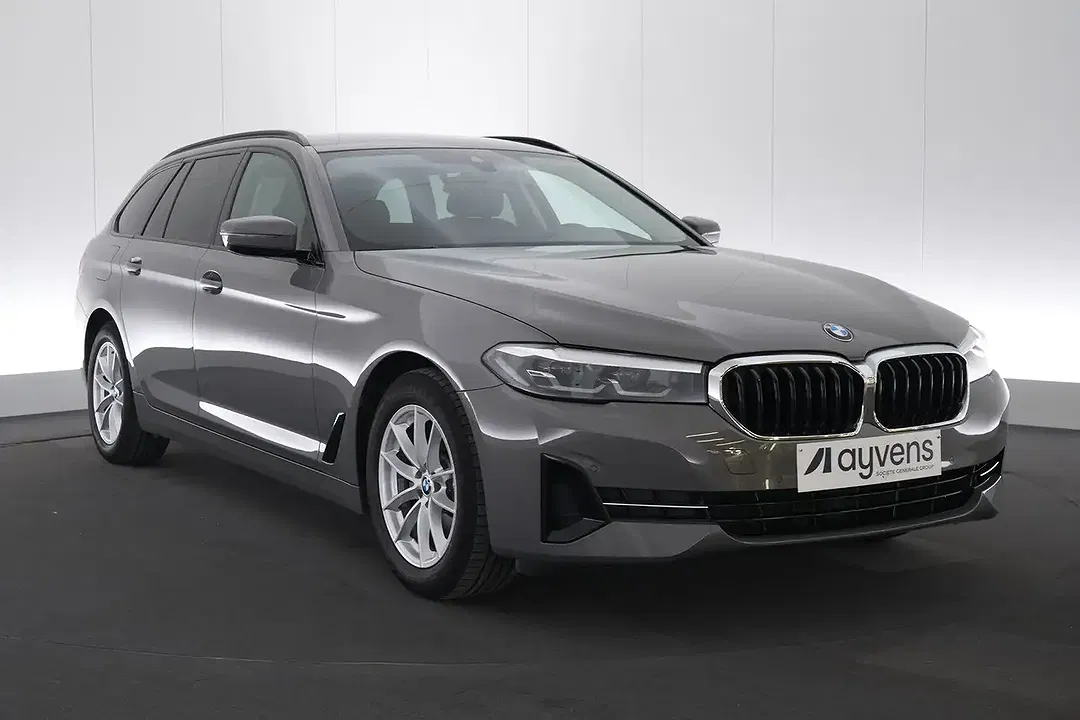 BMW 520 MHEV Touring Business - Thumbnail 3