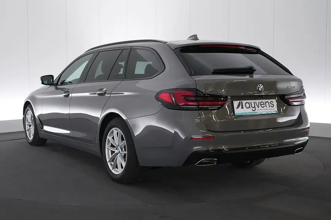 BMW 520 MHEV Touring Business - Thumbnail 9