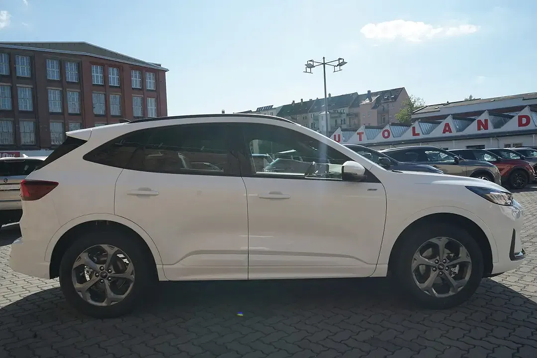 Ford Kuga 1.5 EcoBoost AUT ST-Line - Thumbnail 6
