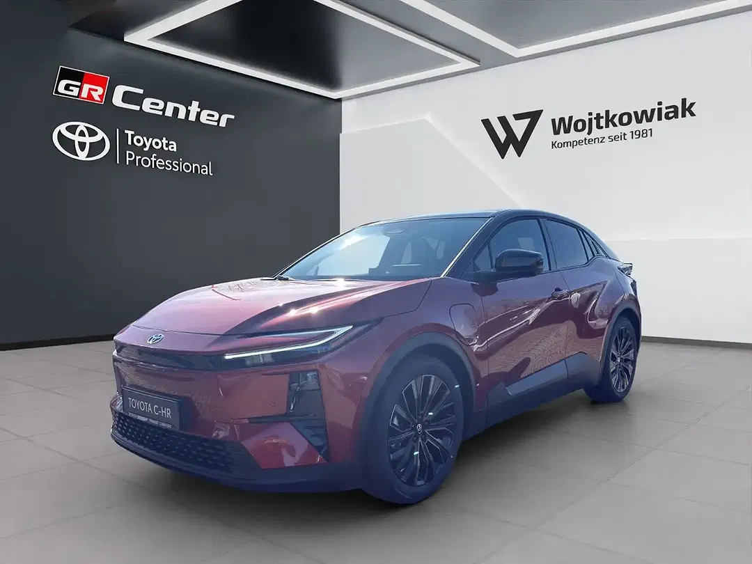 Toyota C-HR 4x4 Plus Lounge - Thumbnail 1
