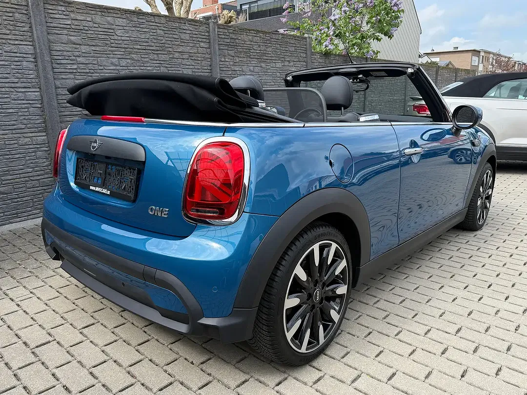 MINI One Cabrio 1.5 - Thumbnail 4