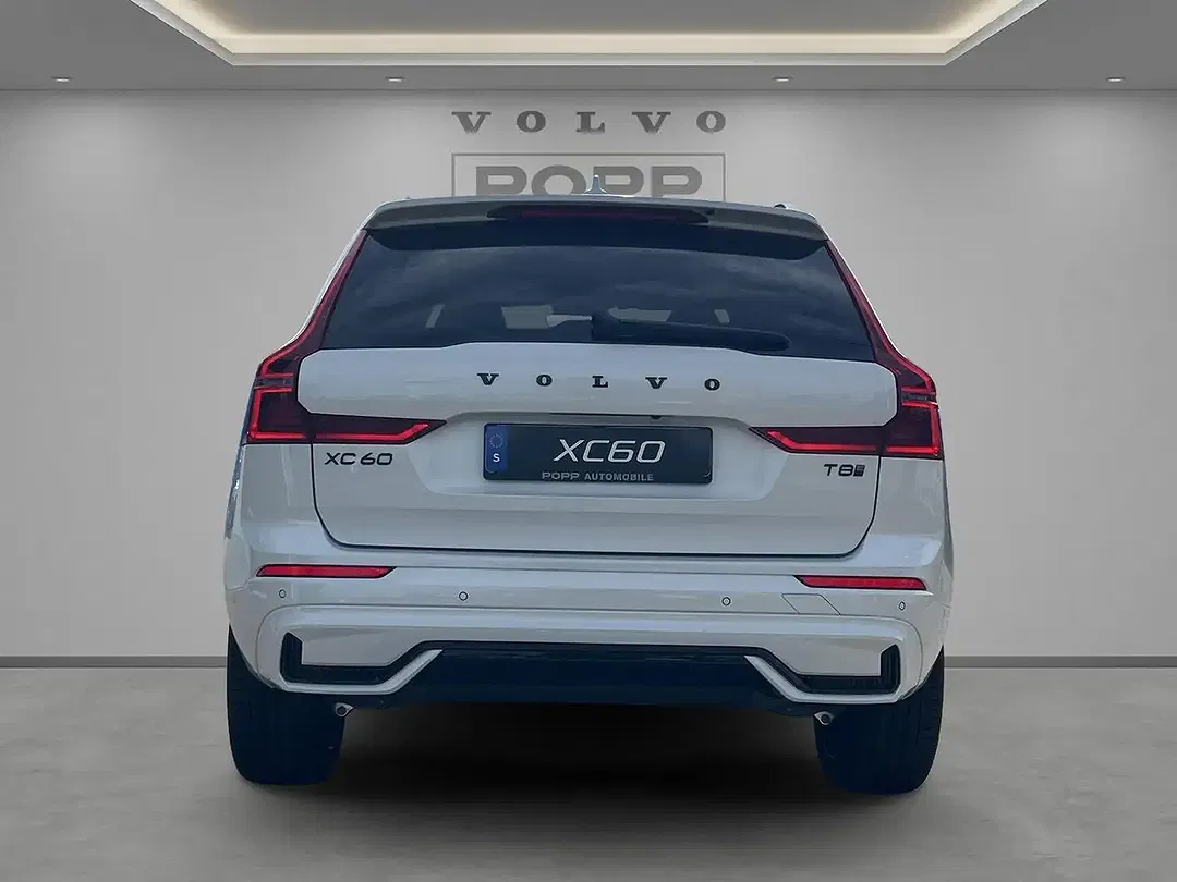 Volvo XC60 T8 AWD Plus Black Edition - Thumbnail 13