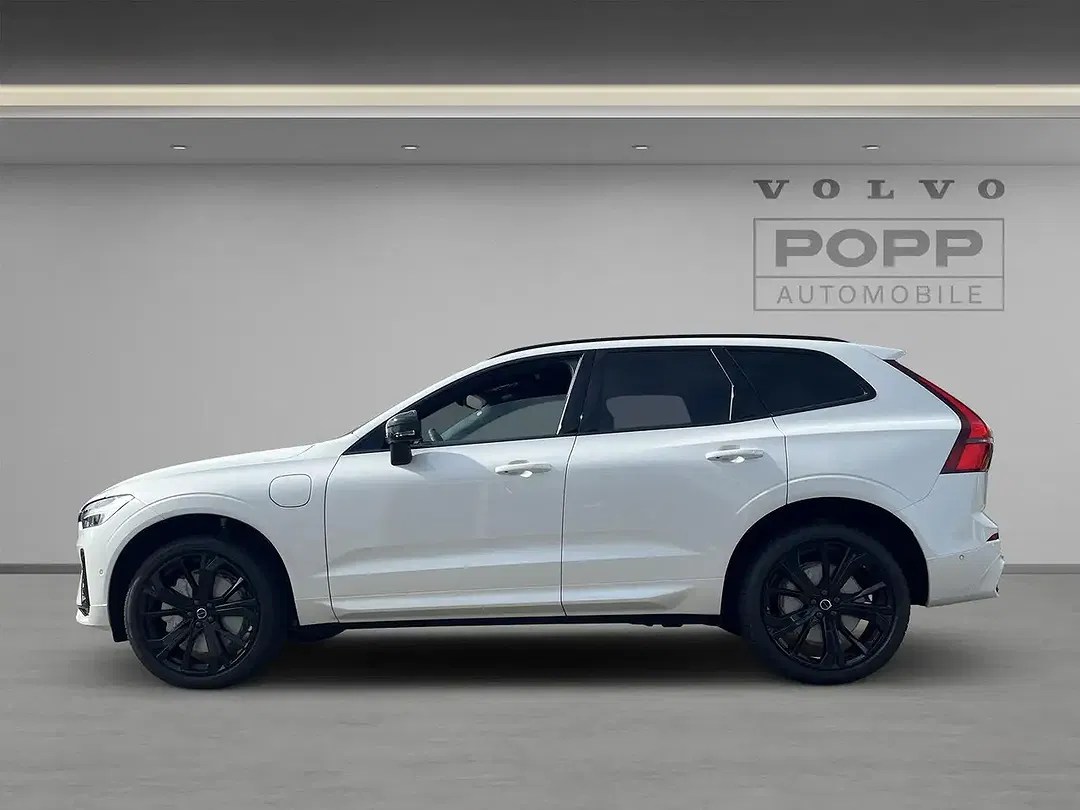 Volvo XC60 T8 AWD Plus Black Edition - foto 2