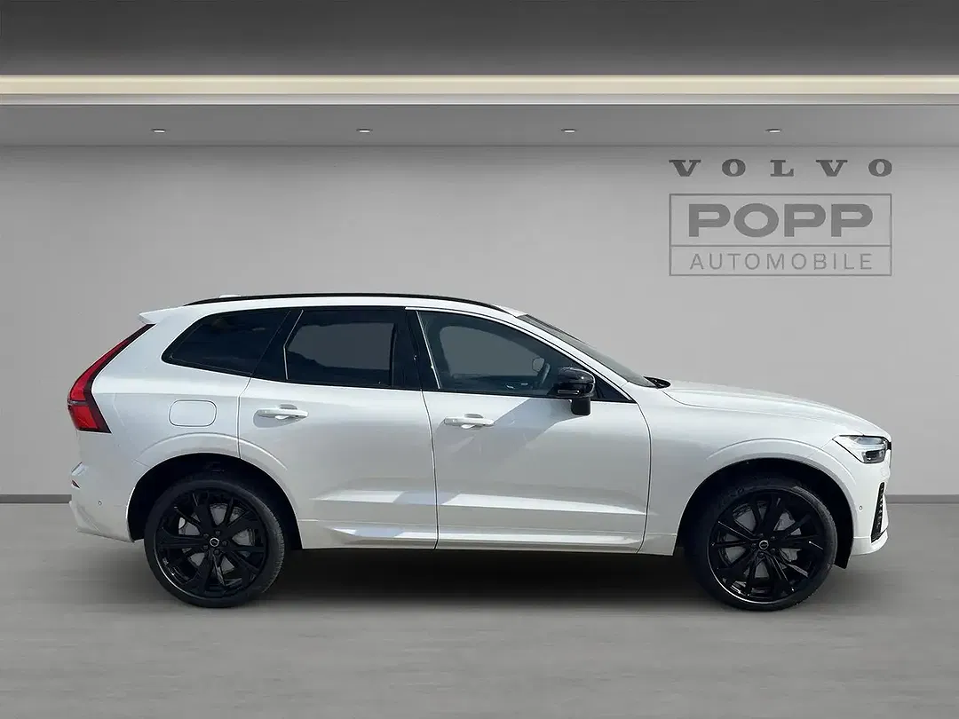 Volvo XC60 T8 AWD Plus Black Edition - Thumbnail 6