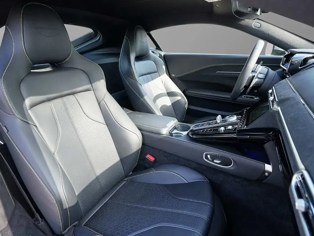 Aston Martin Vantage - foto 29