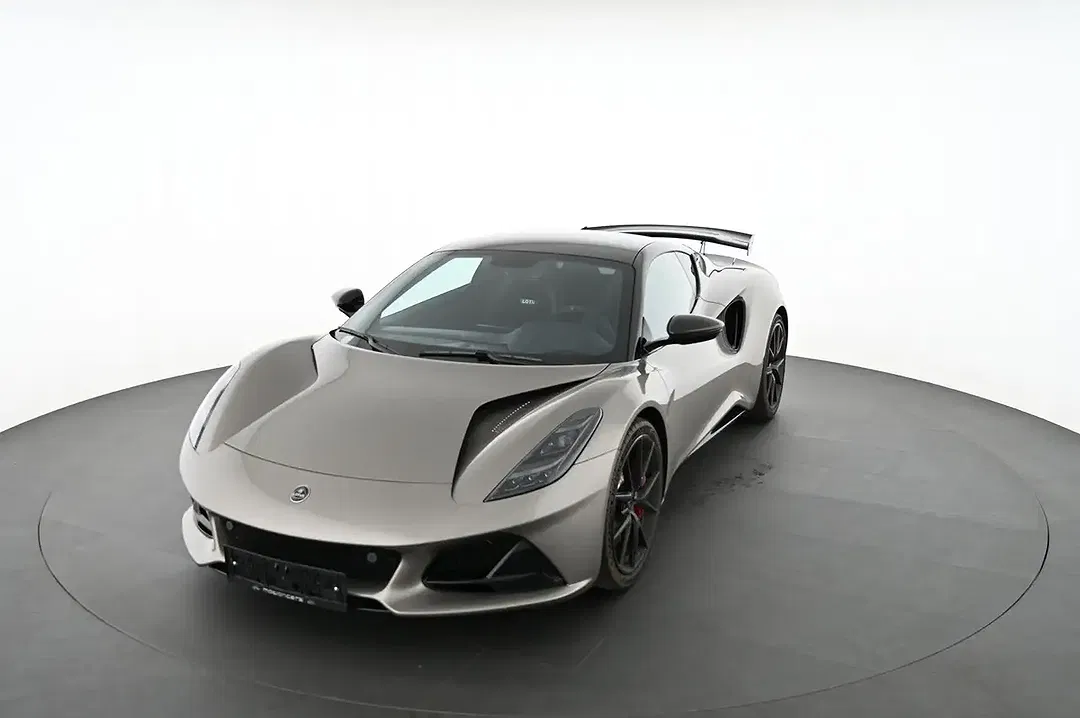 Lotus Emira - Thumbnail 11