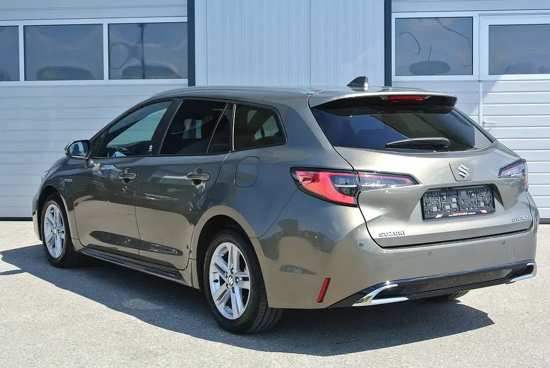 Suzuki Swace Hybrid 1.8 AUT Comfort+ - foto 2