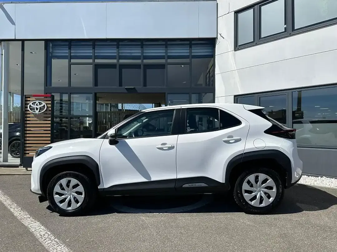 Toyota Yaris Cross - Thumbnail 4