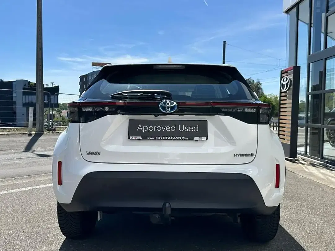 Toyota Yaris Cross - Thumbnail 6
