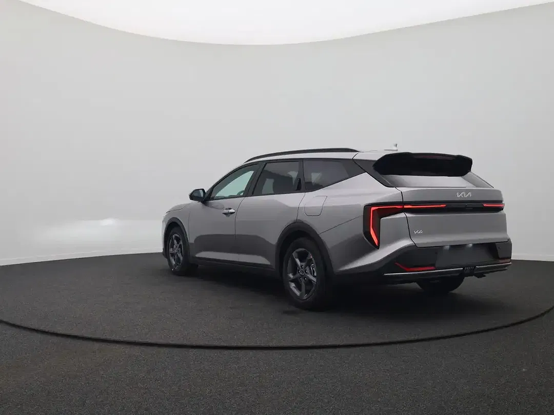 Kia K4 1.0 T-GDI Vision - foto 2