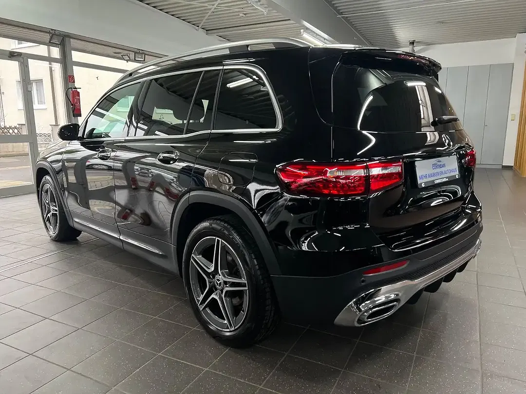 Mercedes-Benz GLB 200 AMG Line - Thumbnail 10