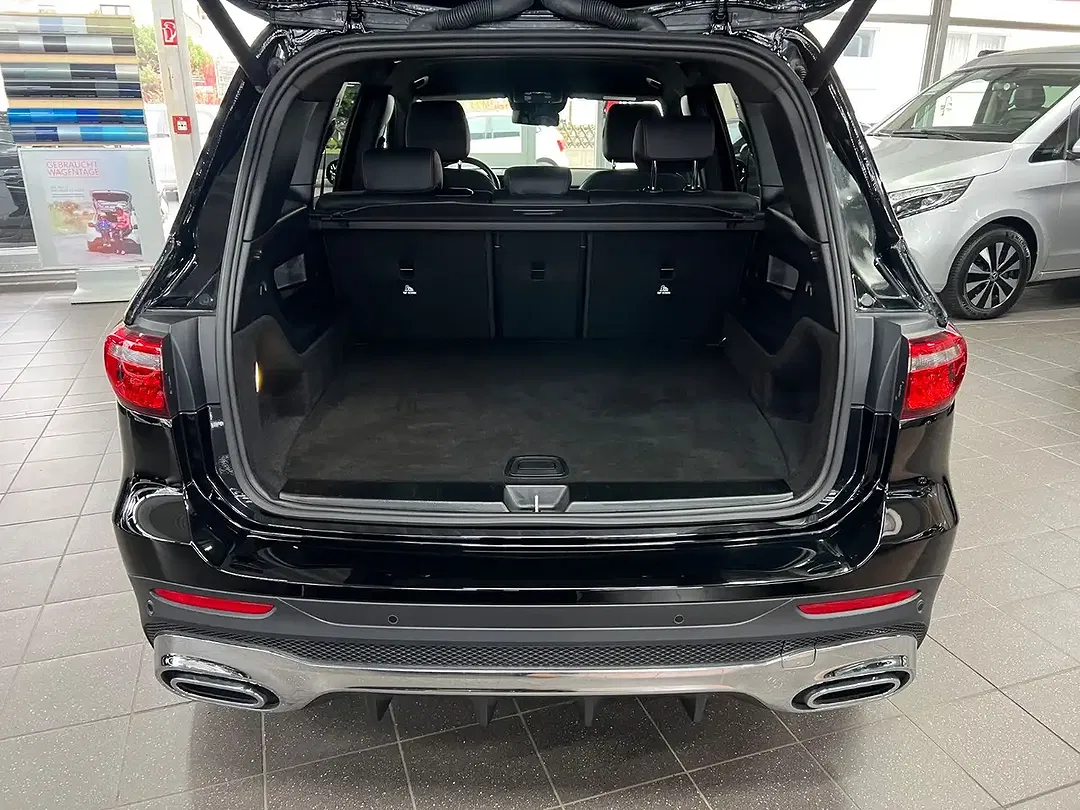 Mercedes-Benz GLB 200 AMG Line - Thumbnail 13