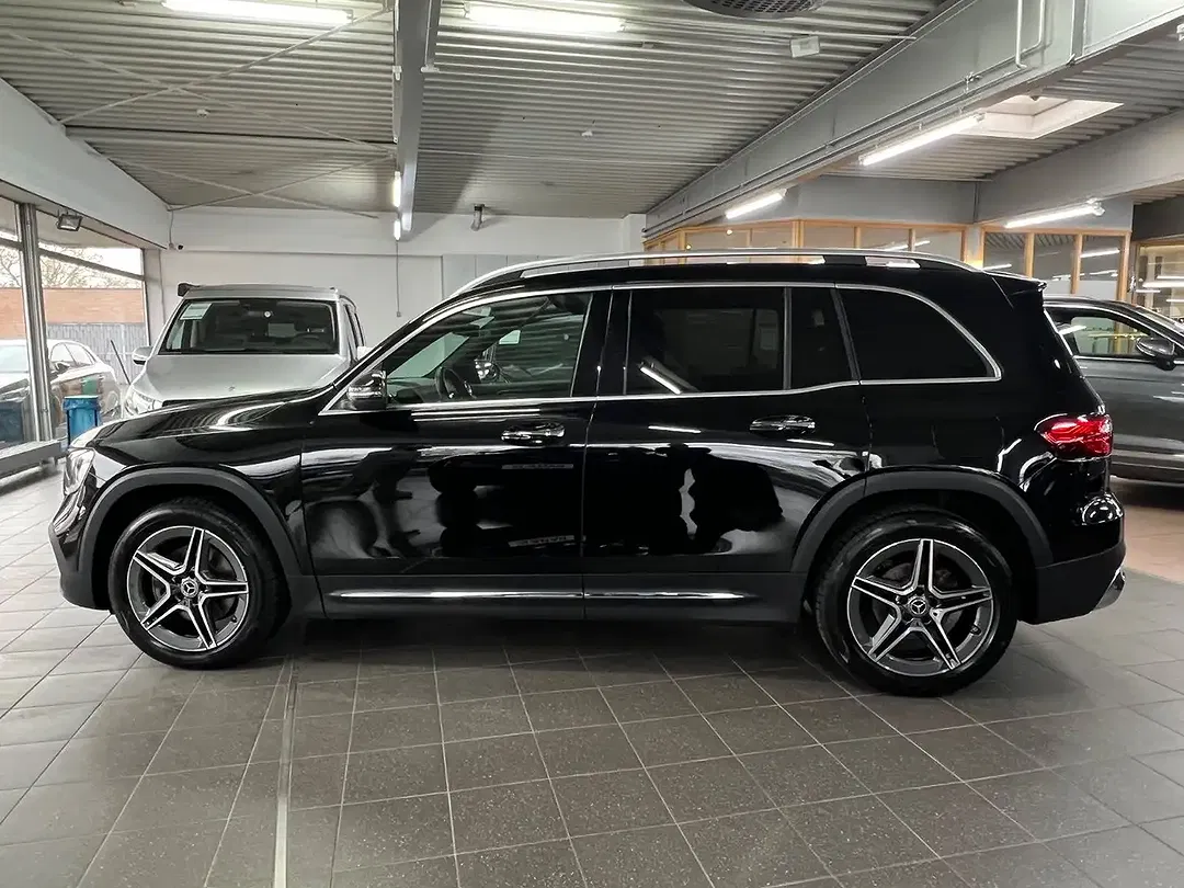 Mercedes-Benz GLB 200 AMG Line - Thumbnail 6