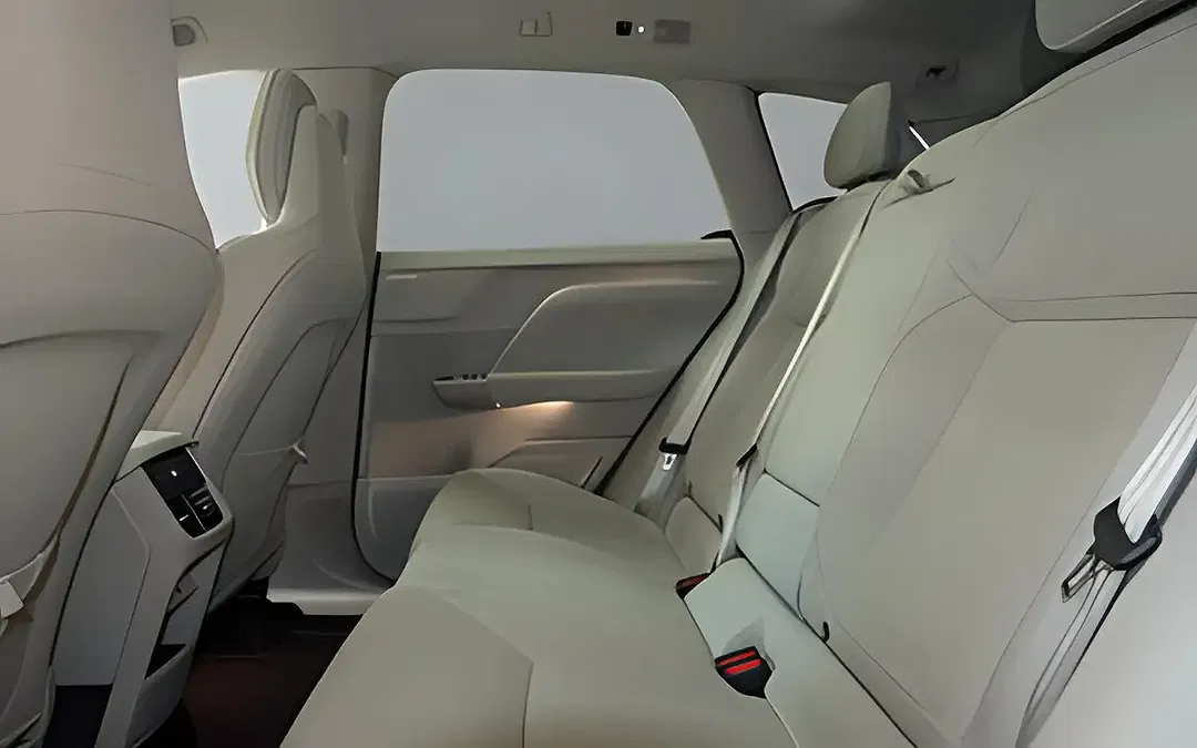Volvo EX60 EV AUT Plus - Thumbnail 13