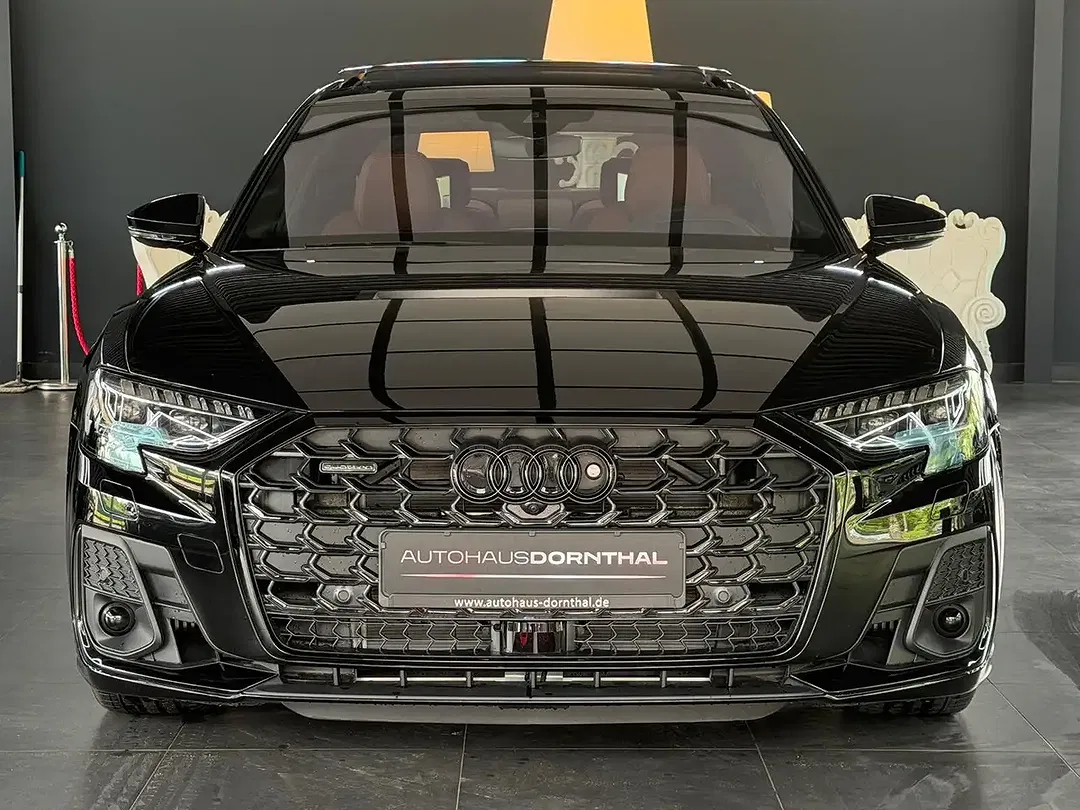 Audi A8 60 TFSI e quattro - Thumbnail 3