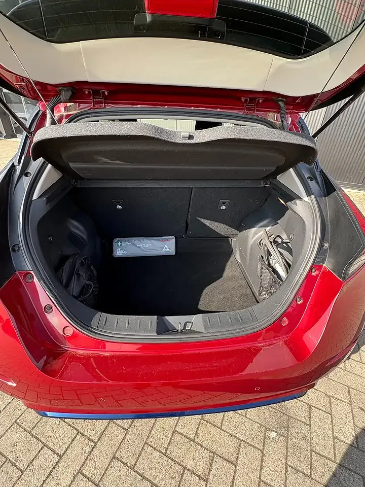 Nissan Leaf Tekna - foto 11