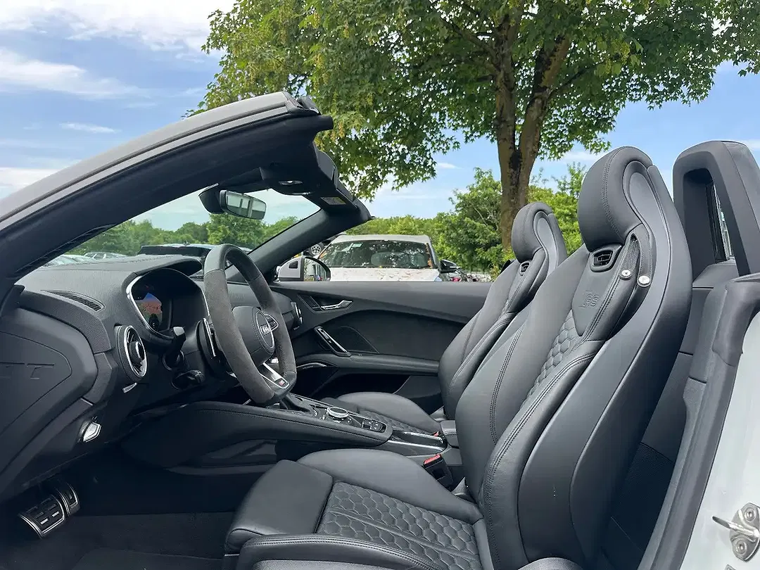 Audi TT RS quattro Matrix LED Roadster - Thumbnail 13