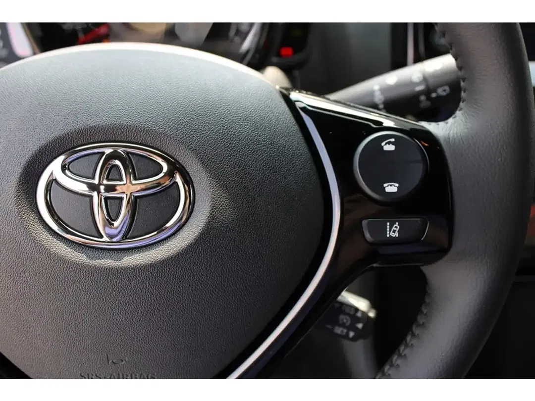 Toyota Aygo - Thumbnail 14