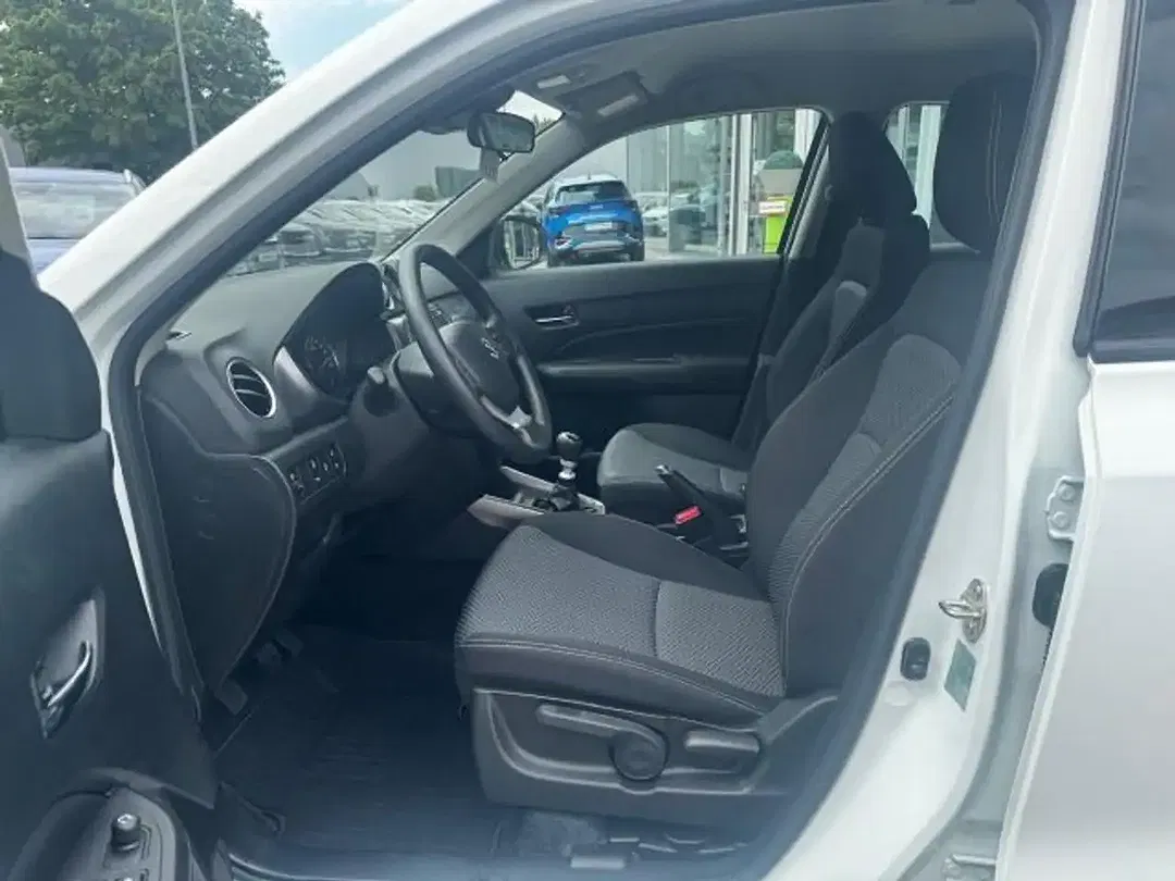 Suzuki Vitara Hybrid 1.4 BOOSTERJET Club - Thumbnail 13