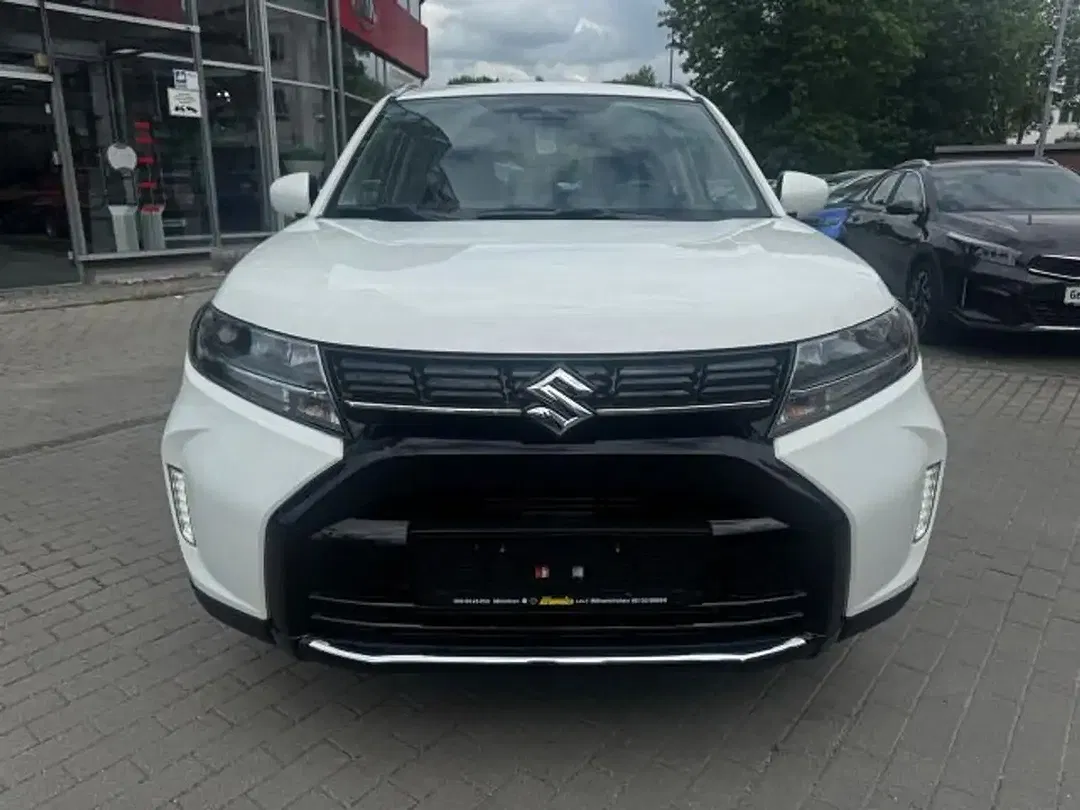 Suzuki Vitara Hybrid 1.4 BOOSTERJET Club - foto 2