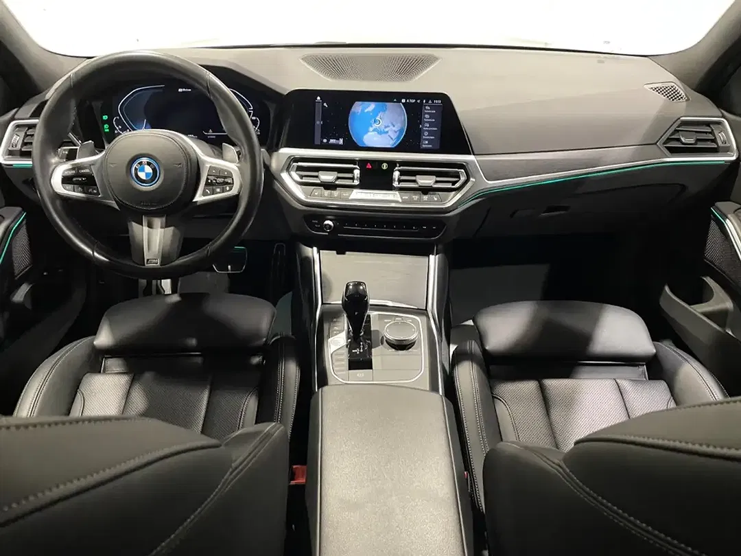 BMW 330 AUT Touring M Sport - Thumbnail 10