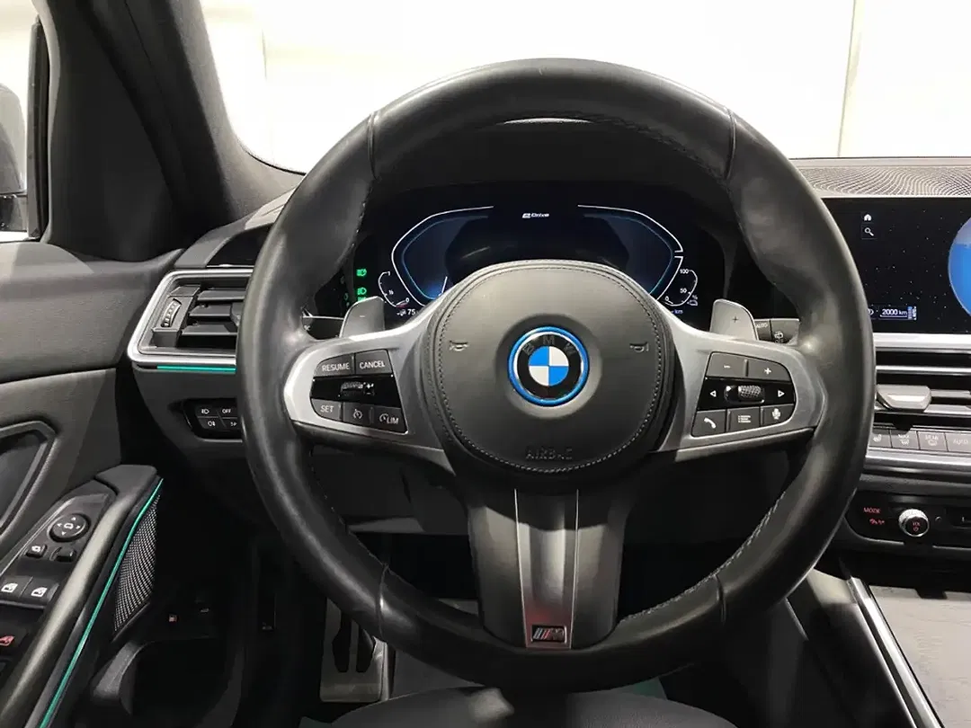 BMW 330 AUT Touring M Sport - Thumbnail 11