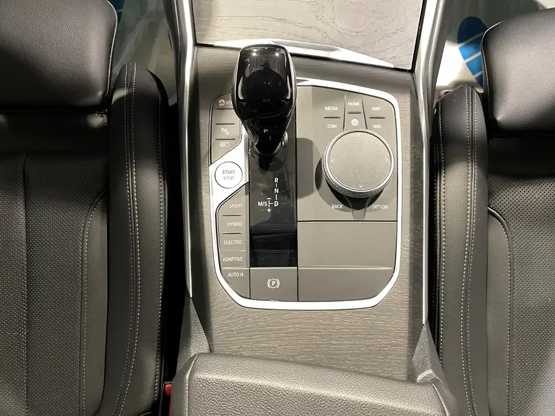 BMW 330 AUT Touring M Sport - Thumbnail 14