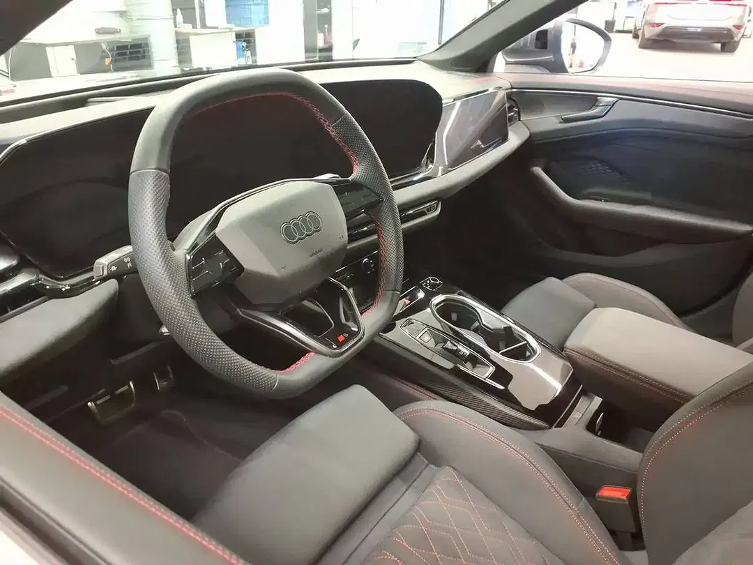 Audi A6 TFSI quattro Avant S line - Thumbnail 3