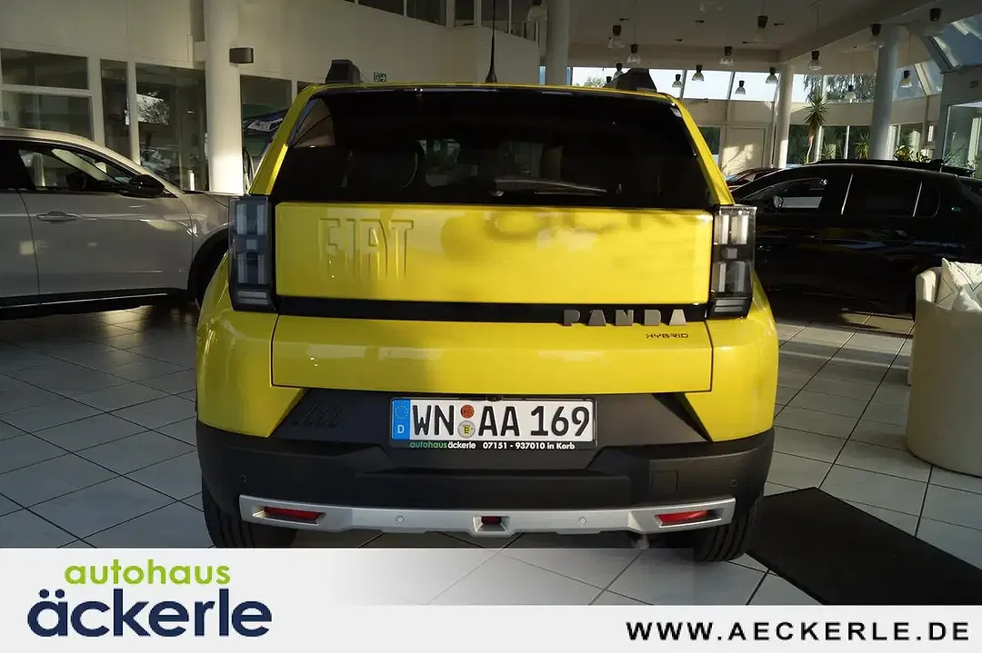 Fiat Grande Panda 1.2 Hybrid La Prima - Thumbnail 4