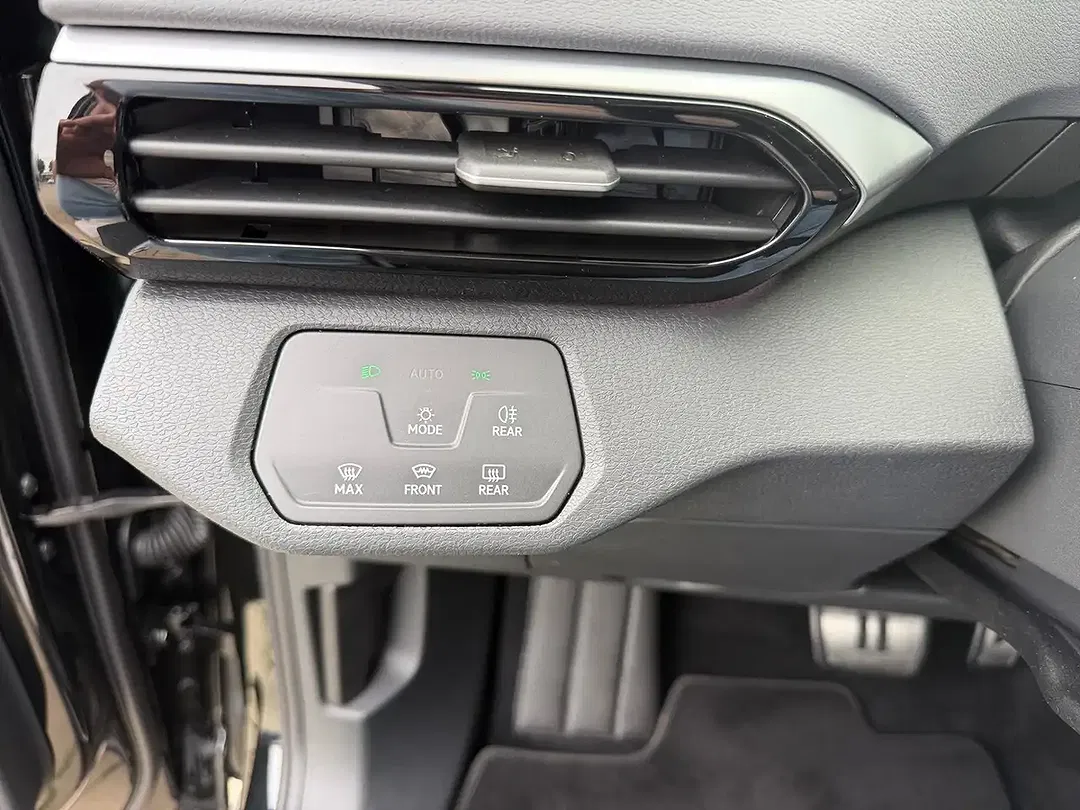 Volkswagen ID.4 Pro - Thumbnail 17