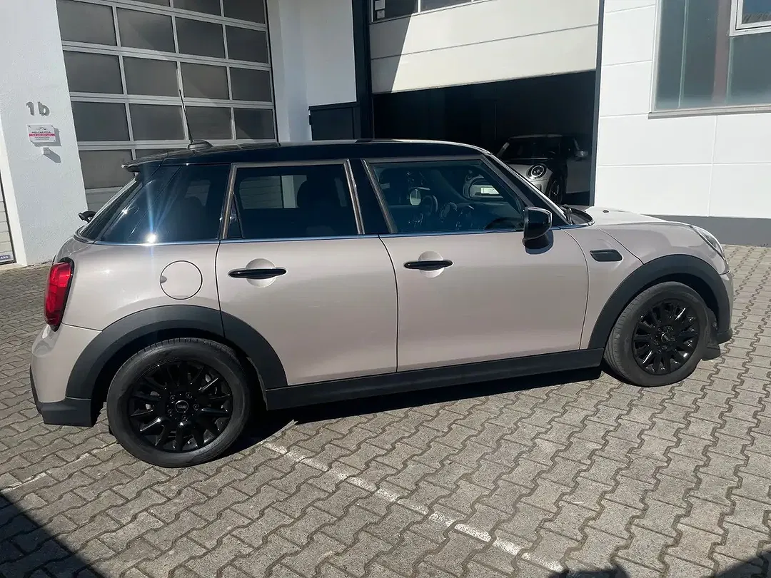 MINI Cooper - Thumbnail 8