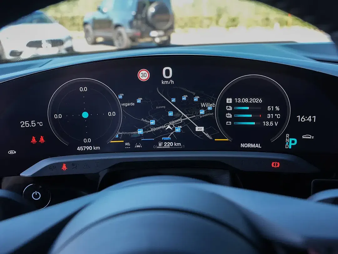 Porsche Taycan Sport Chrono Turbo - Thumbnail 15
