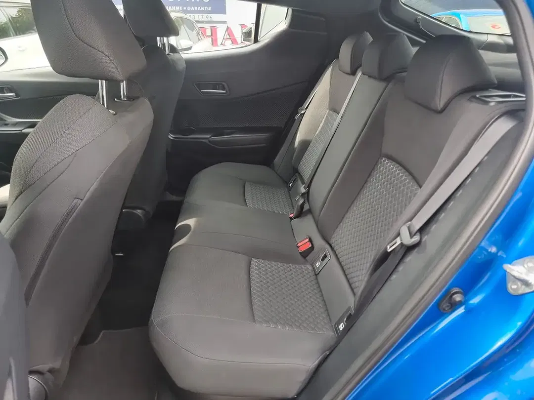 Toyota C-HR AUT Hybrid - Thumbnail 14