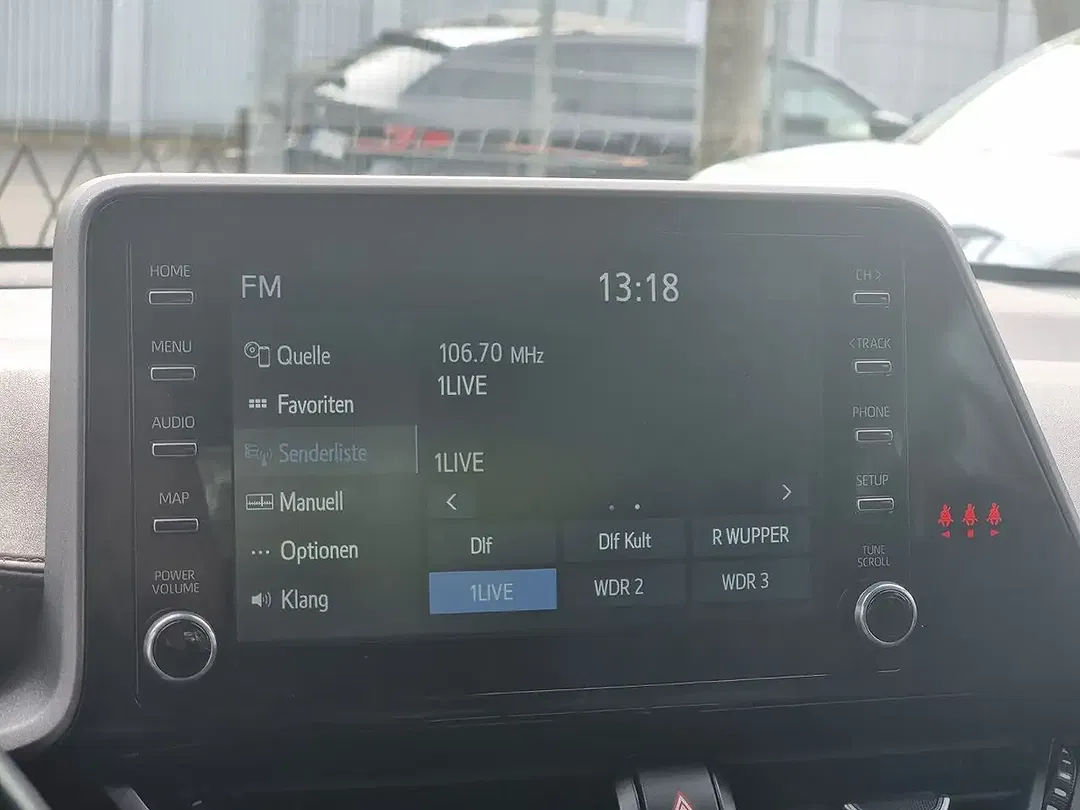 Toyota C-HR AUT Hybrid - foto 15